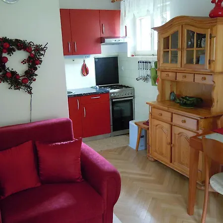 Apartma